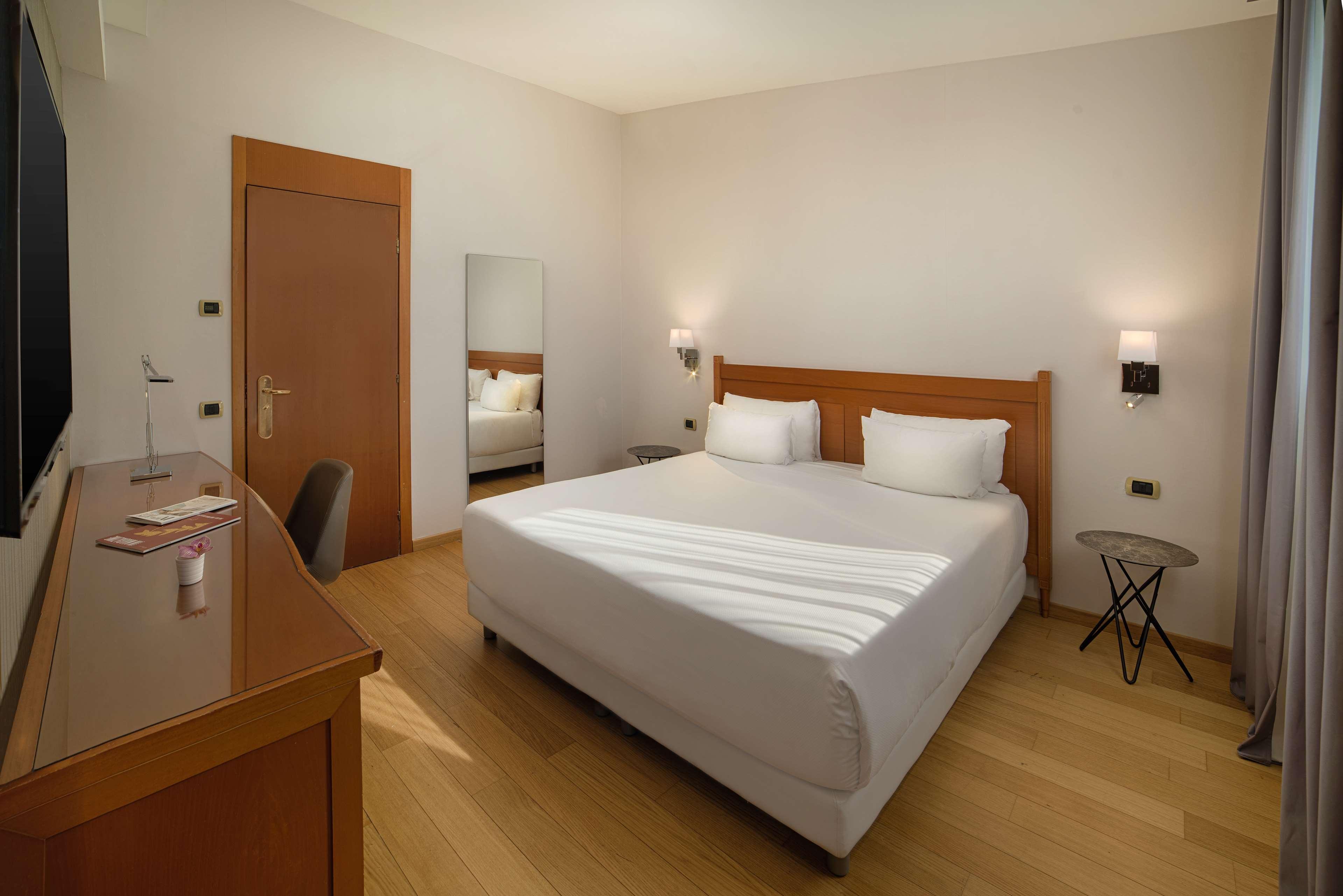 Nh Ravenna Hotel Exterior photo
