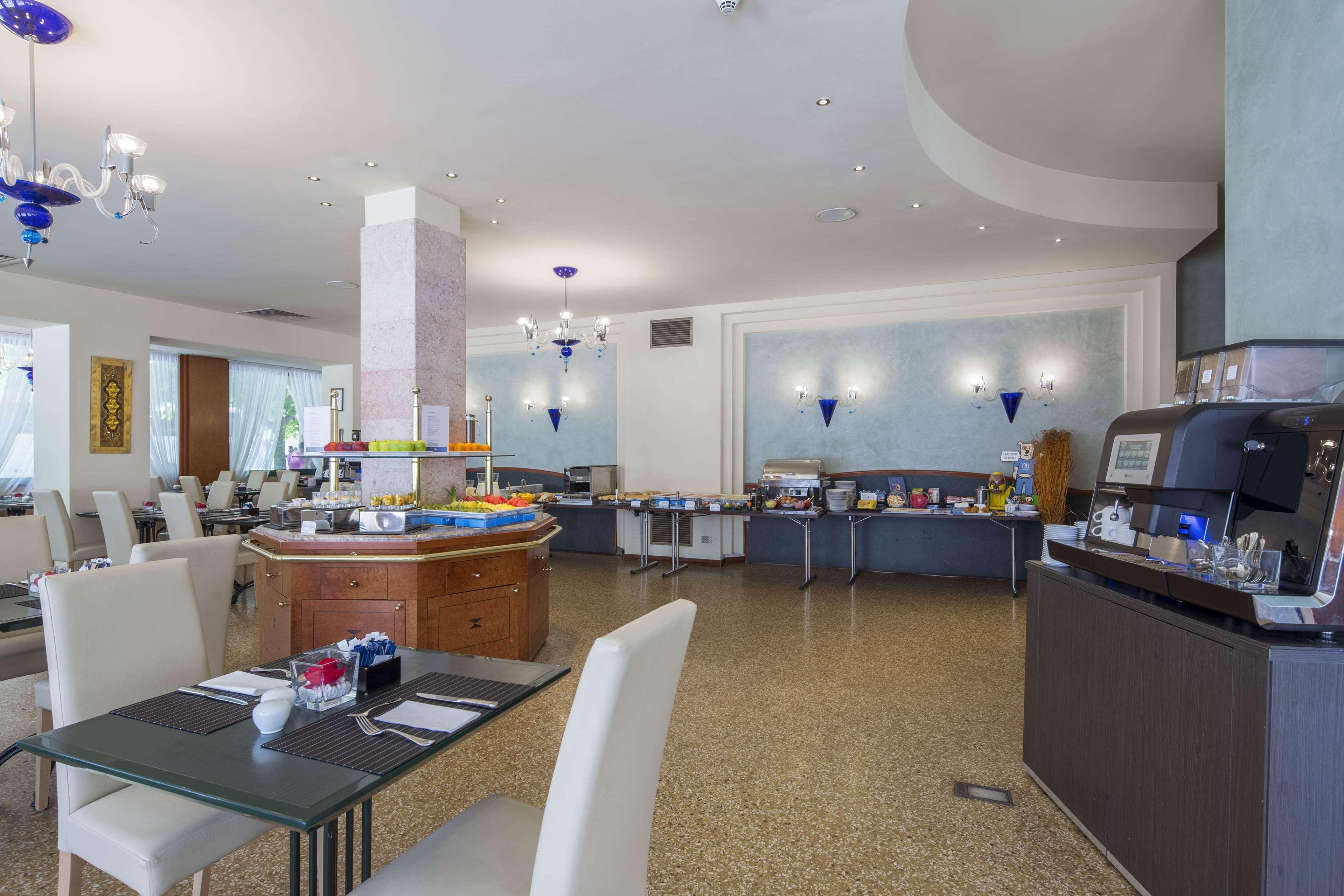 Nh Ravenna Hotel Exterior photo