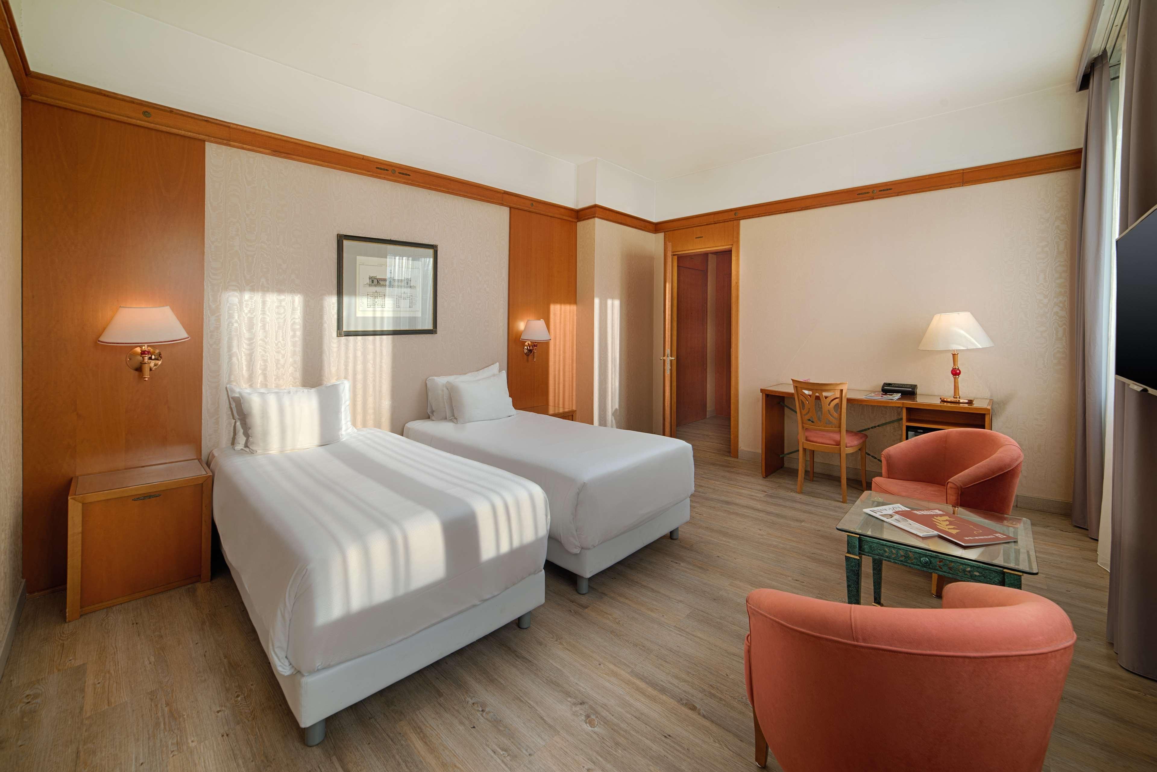 Nh Ravenna Hotel Exterior photo